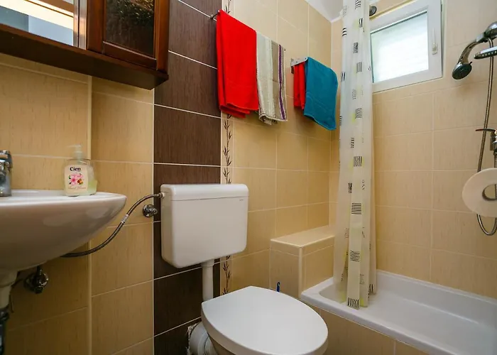 Guki Reihenhaeuser Apartamento