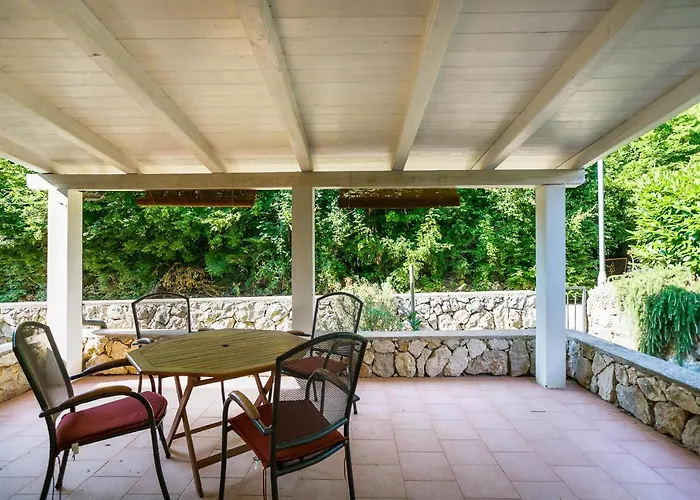 Guki Reihenhaeuser Malinska