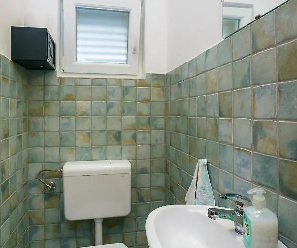 Guki Reihenhaeuser *