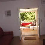 Guki Reihenhaeuser مالينسكا