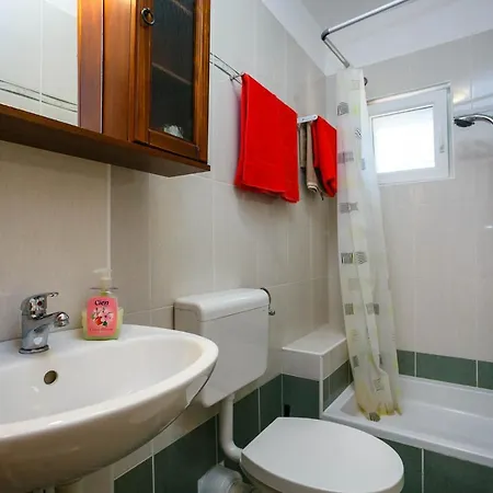 Guki Reihenhaeuser * 말린스카