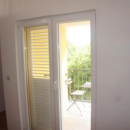 Guki Reihenhaeuser *