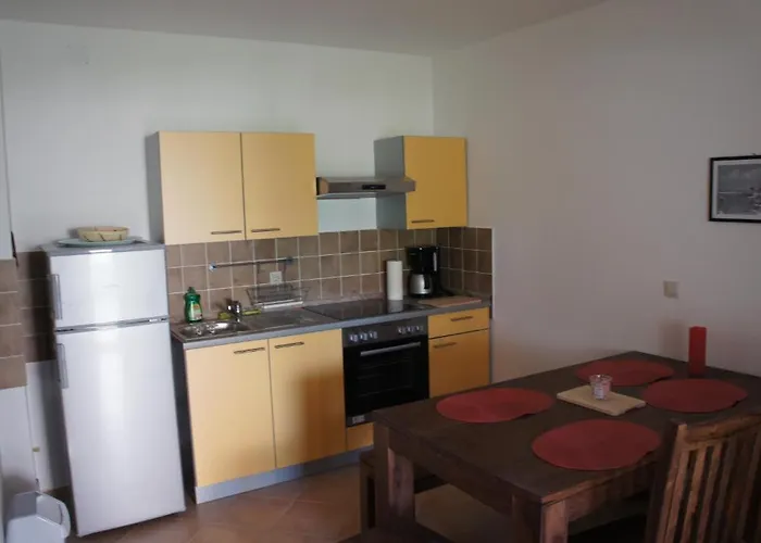 Guki Reihenhaeuser Apartament