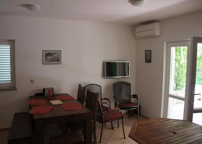 Apartament Guki Reihenhaeuser