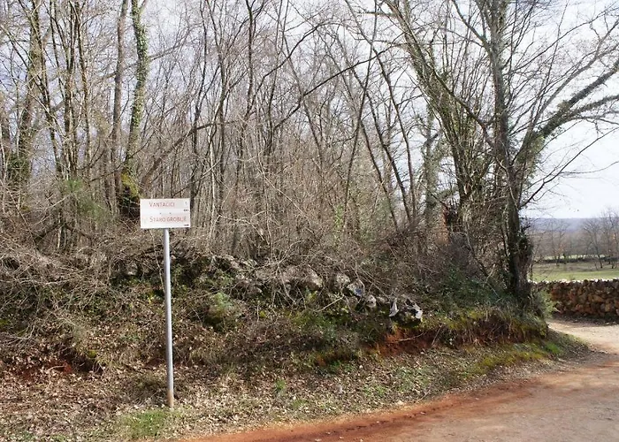 Guki Reihenhaeuser *