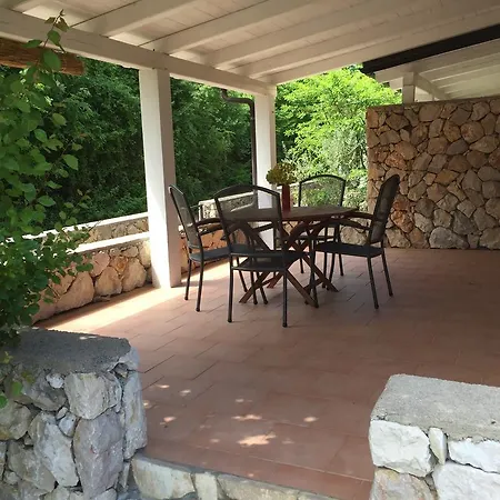 Guki Reihenhaeuser Apartmán