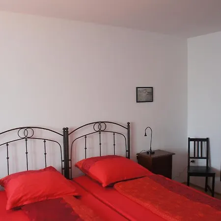 Guki Reihenhaeuser Apartmán